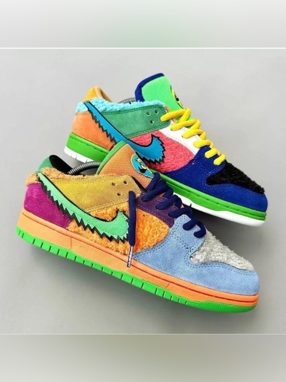 Grateful Dead X Nike SB Dunk